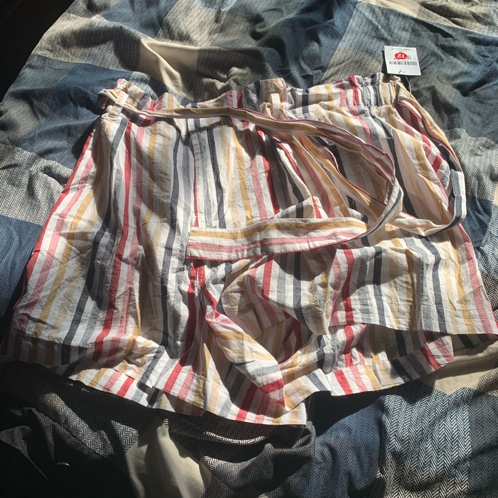 Forever 21 shorts